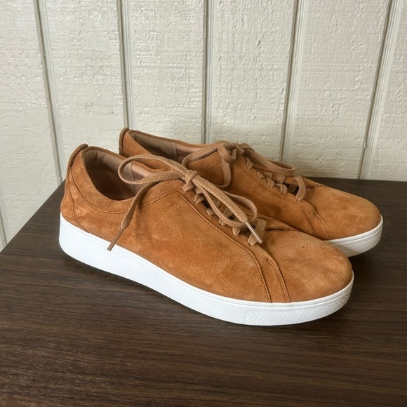Fitflop Rally Suede Tennis Sneakers, size 8.5.  Small spot on right front shoe. - Picture 1 of 8